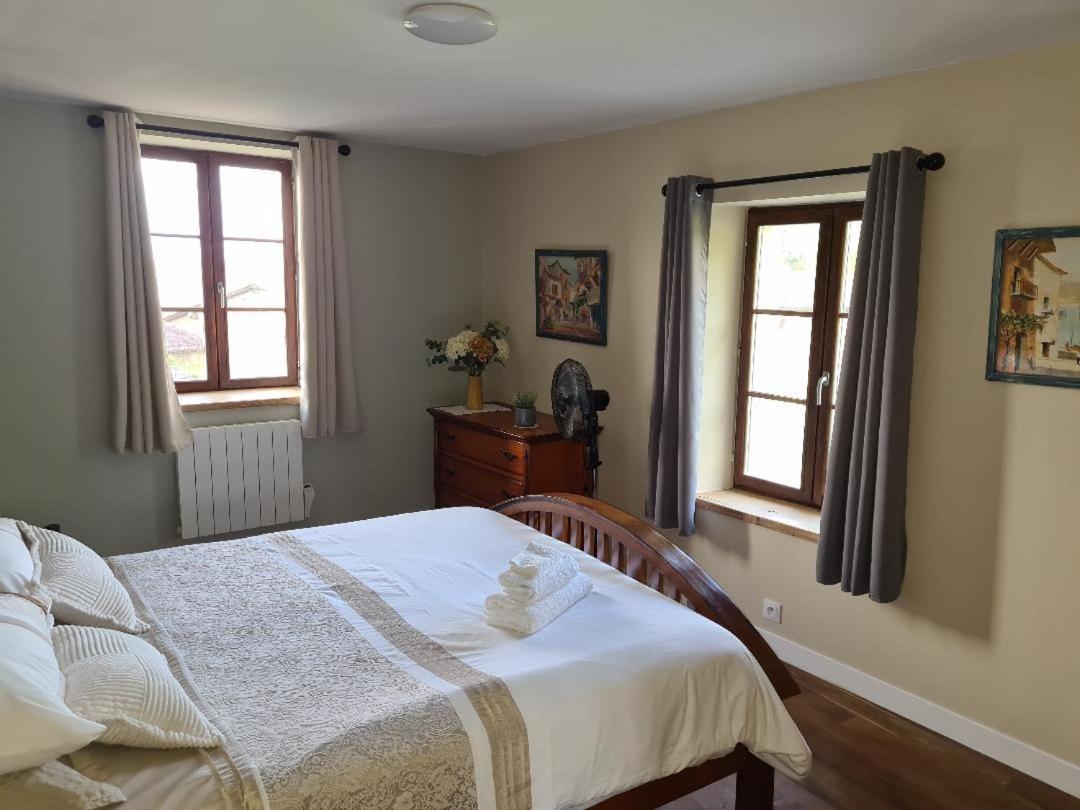 La Maison Du Lac Lavaud Saint-Quentin-sur-Charente Kültér fotó